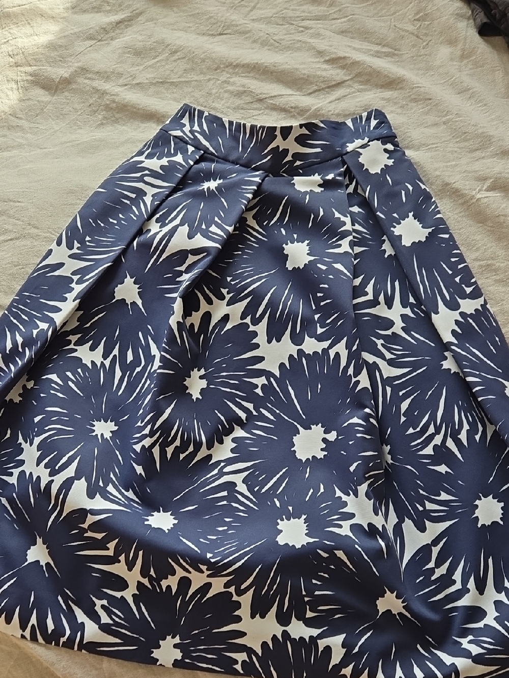 NYC Navy and White Floral A-Line Skirt